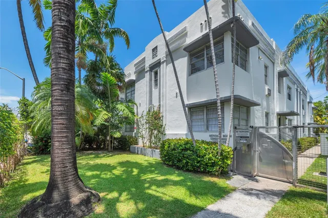 1-bedroom home at 1559 Meridian Avenue #108, Miami Beach