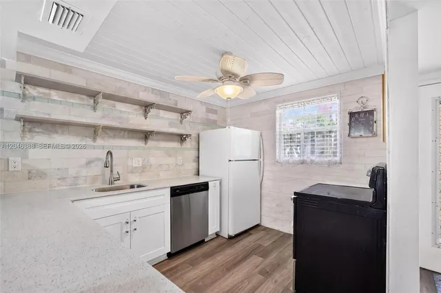 1-bedroom home at 3241 Holiday Springs Boulevard #108, Margate