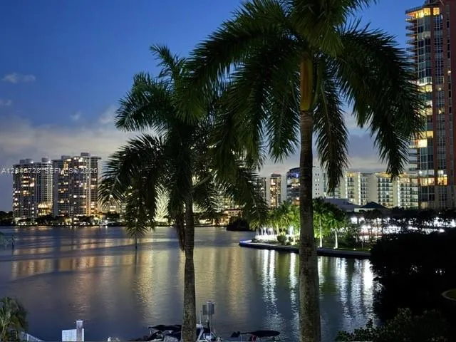 2-bedroom rental at 3530 Mystic Pointe Drive #405, Aventura