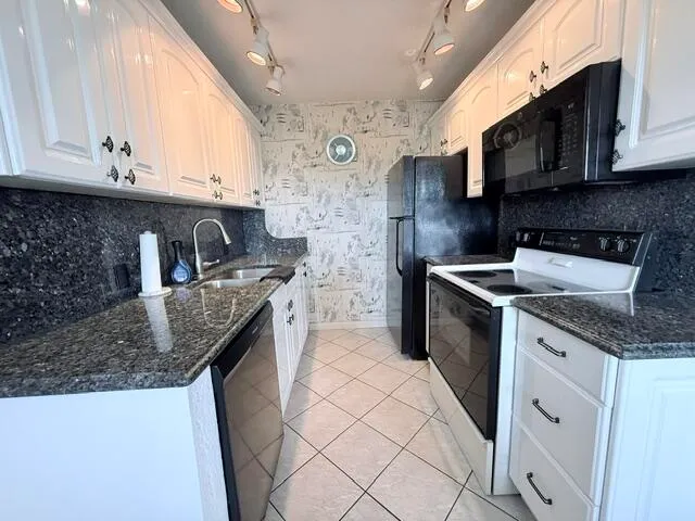 2-bedroom home at 4065 Harwood E, Deerfield Beach