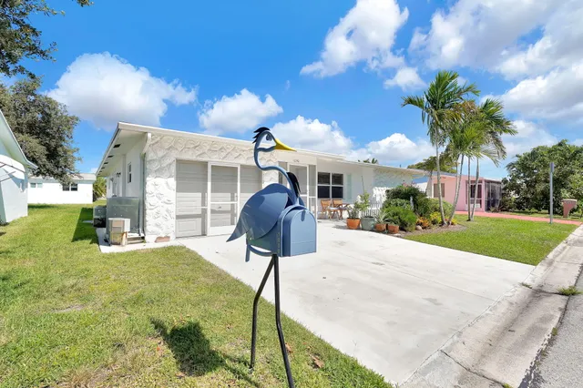 2-bedroom home at 1050 NW 73rd Terrace, Margate