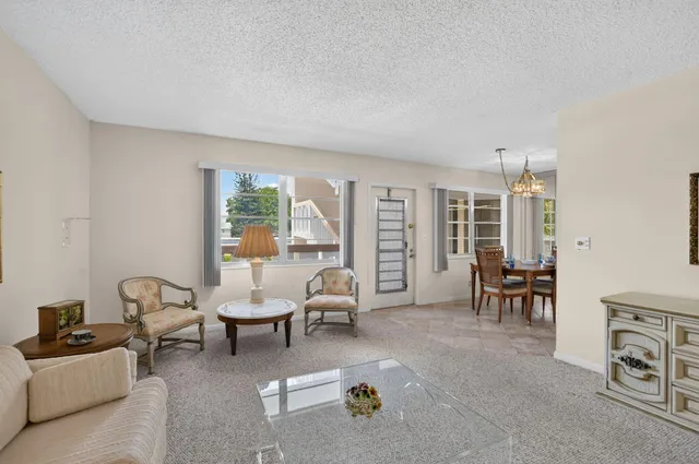 2-bedroom home at 2049 Ventnor O Crescent #2049, Deerfield Beach