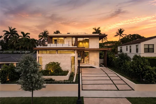 4-bedroom home at 3045 N Bay Road, Miami Beach