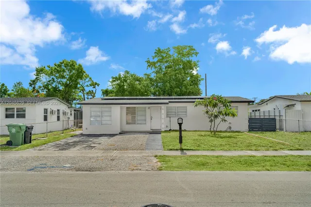 4-bedroom home at 1016 SW 22nd Terrace, Fort Lauderdale