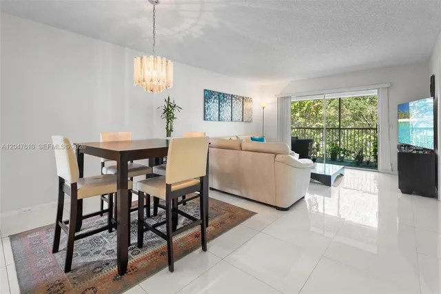 2-bedroom home at 1251 SW 125th Avenue #402T, Pembroke Pines
