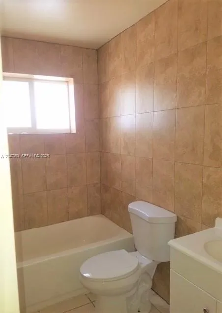 1-bedroom rental at 2230 Madison Street #14, Hollywood