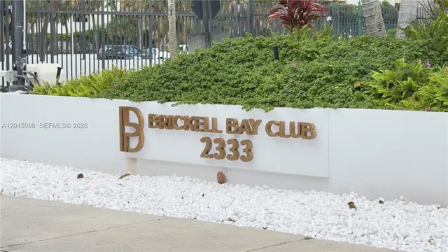 1-bedroom rental at 2333 Brickell Avenue #614, Miami