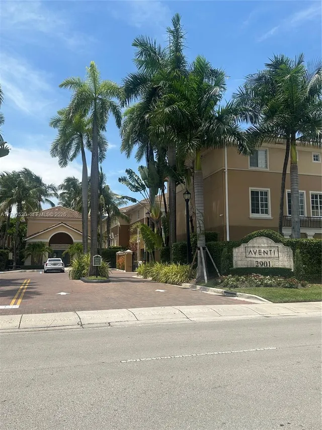 1-bedroom rental at 2961 NE 185th Street #1618, Aventura