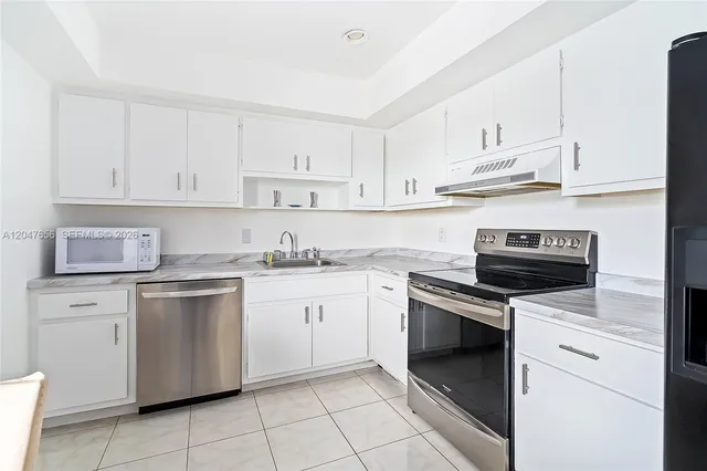 1-bedroom rental at 4500 Gefion Court #304, Lake Worth