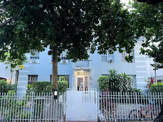 1-bedroom home at 842 Meridian 2f #2F, Miami Beach