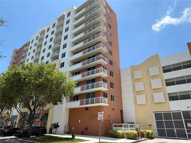 2-bedroom home at 18800 NE 29th Avenue #405, Aventura