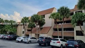 2-bedroom rental at 461 Ives Dairy Road #4062, Miami