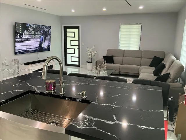 2-bedroom home at 201 SW 62nd Avenue, Miami