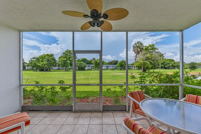 3-bedroom home at 4020 W Palm Aire Drive #106, Pompano Beach