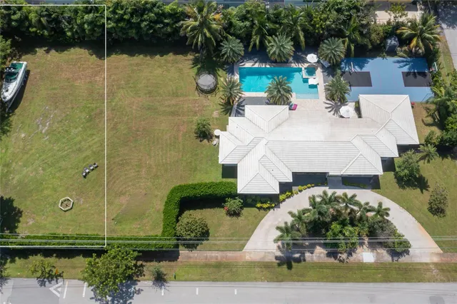 Land at 0 NE 2nd Street, Pompano Beach