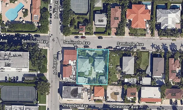 Land at 264 Seminole Avenue, Palm Beach