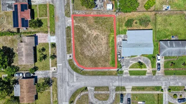Land at 398 W 23rd Street, Riviera Beach