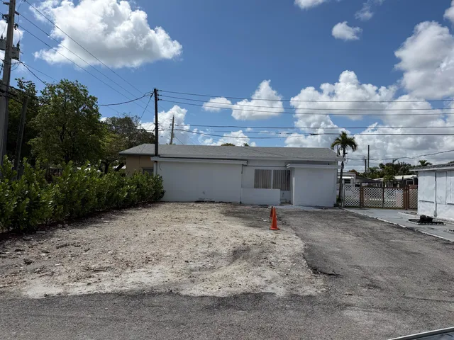 Land at 801 SW 1st Street, Hallandale Beach
