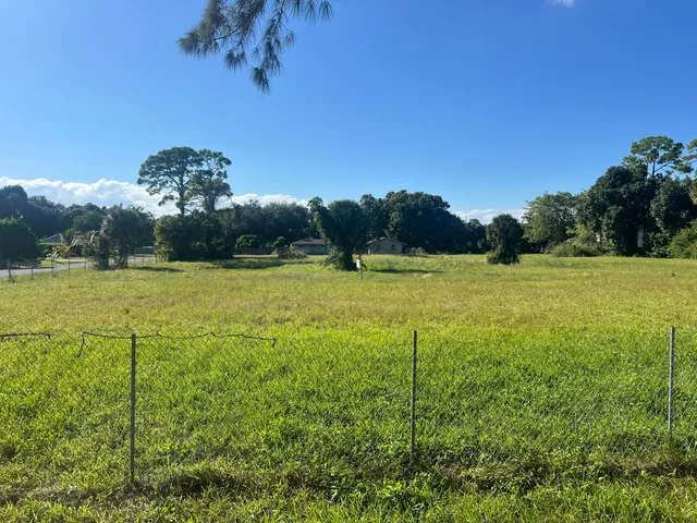 Land at 0000 Pineridge Lane, West Palm Beach