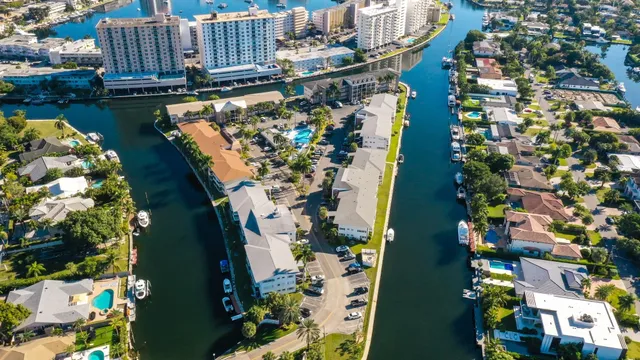 Land at 450 Paradise Isle Boulevard, Hallandale Beach