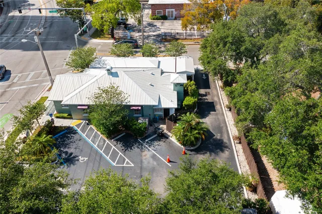 Commercial at 701 W Las Olas Boulevard, Fort Lauderdale