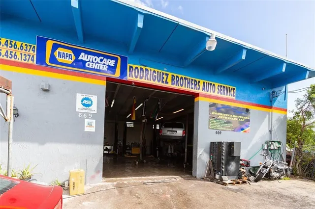 Commercial at 669 NW 26th Street, Miami