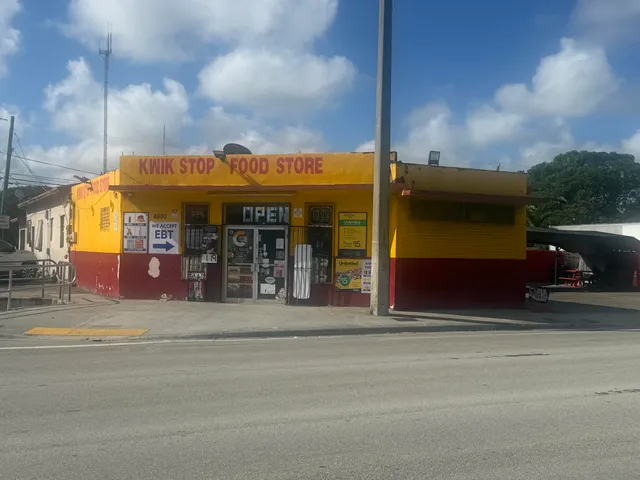 Commercial at 4800 Pembroke Road, West Park