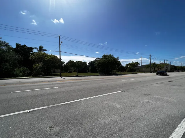 Commercial at 435 NW 7th Avenue, Fort Lauderdale