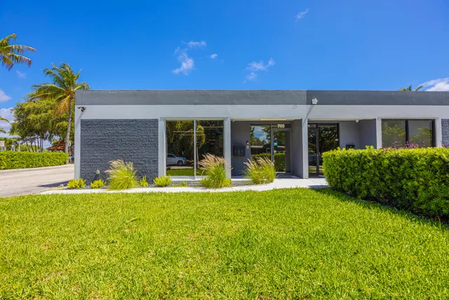 Commercial at 705 Bond Way, Delray Beach