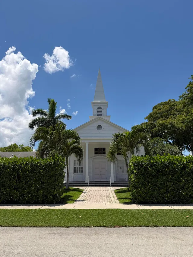 Commercial at 200 SE 7th Avenue, Delray Beach