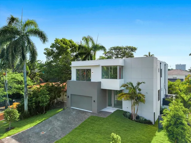 5-bedroom home at 7701 Coquina Drive, North Bay Village
