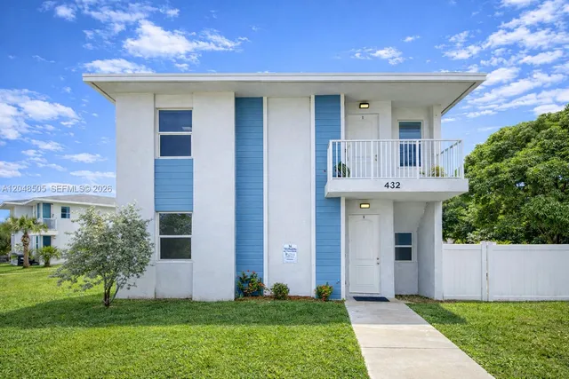 3-bedroom rental at 432 21st Street #432, West Palm Beach