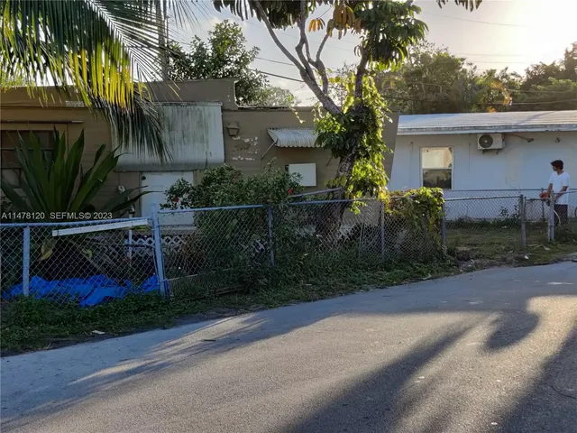 Land at 2234 NE 137 Street, North Miami Beach