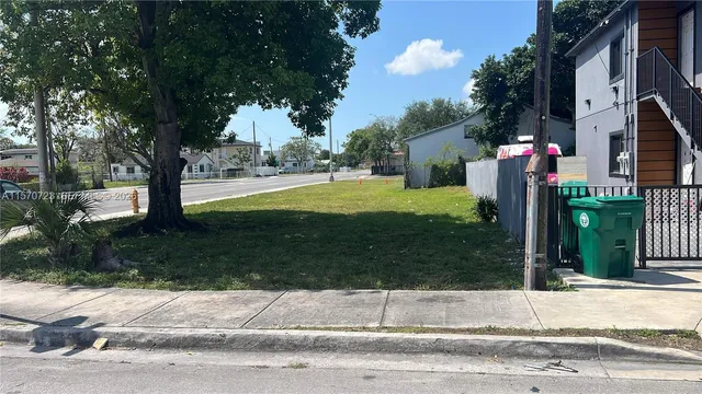 Land at 6928 NW 17th Avenue, Miami