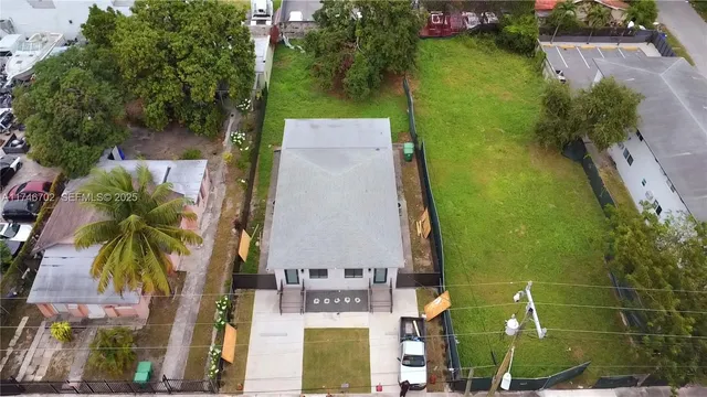 Land at 679 NW 30th Street, Miami