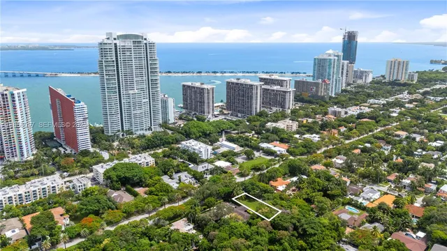Land at 1644 S Miami Avenue, Miami