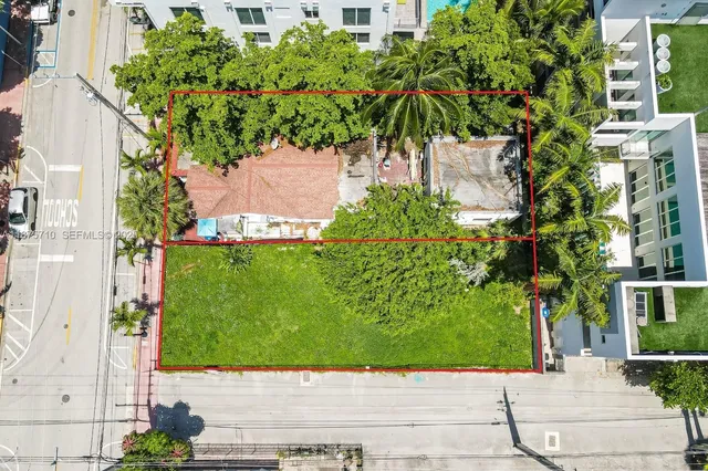 Land at 918 4th Street, Miami Beach