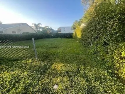 Land at 3804 Florida Avenue, Miami