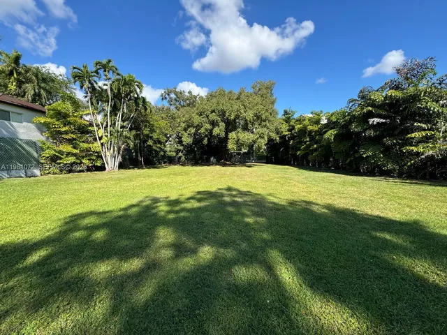 Land at 3528 Royal Palm Avenue, Miami