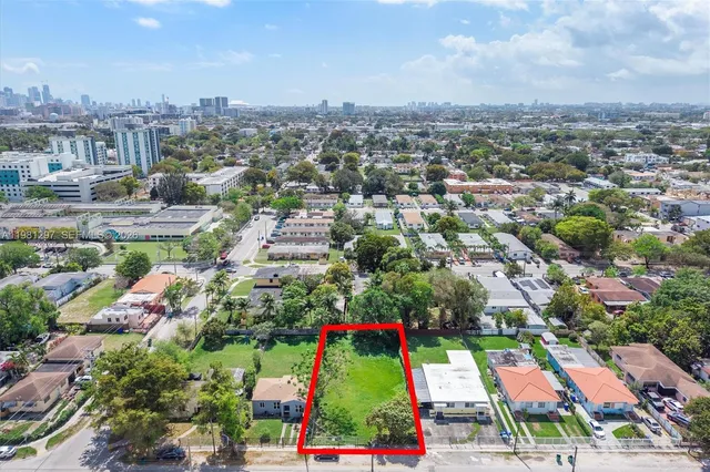 Land at 1922 NW 33rd Street, Miami