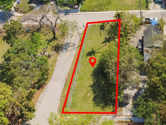 Land at 800 NW 30th Street, Miami
