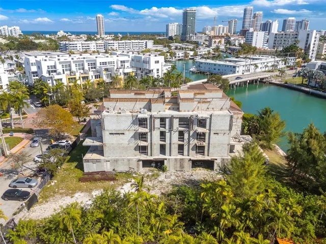 Land at 10 S Shore Drive, Miami Beach