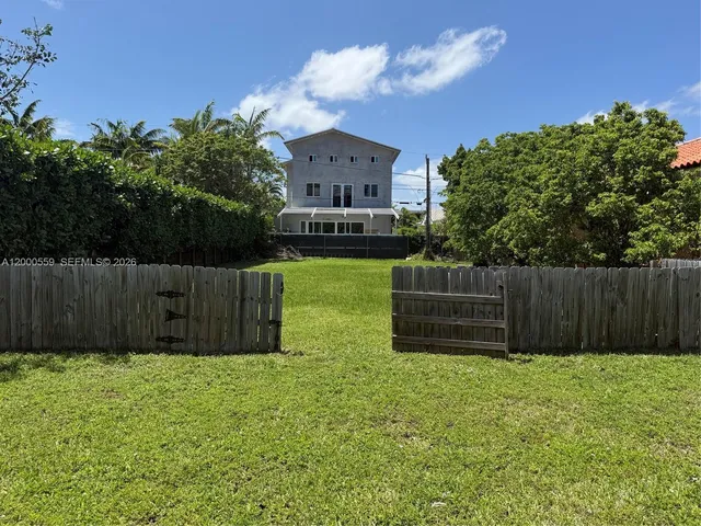 Land at 9308 Harding Avenue, Surfside