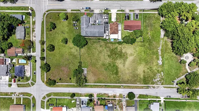 Land at 10330 SW 178th Street, Miami