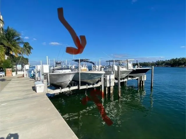 Land at 150 SE 25th Rd Slip, Miami