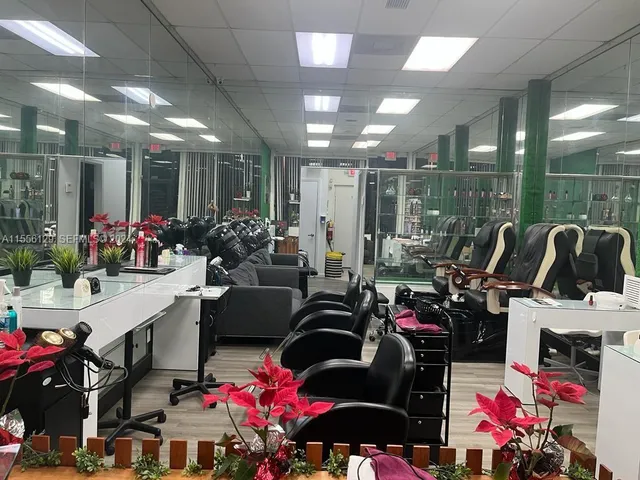 Commercial at 11400 W Flagler Street, Sweetwater