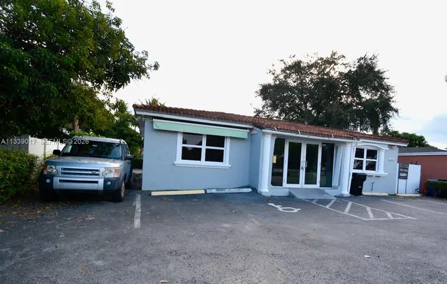 Commercial at 16921 NE 6th Avenue, North Miami Beach