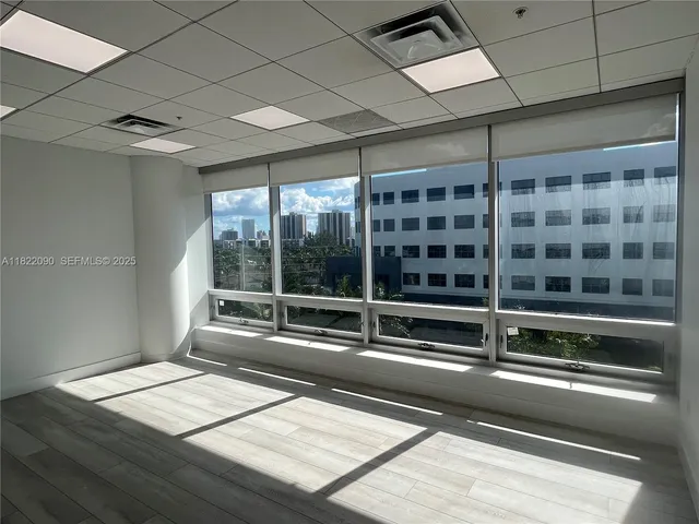 Commercial at 20900 NE 30th Avenue #410411412, Aventura