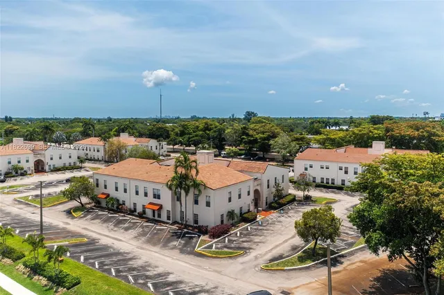 Commercial at 7777 N University Drive #101, Tamarac
