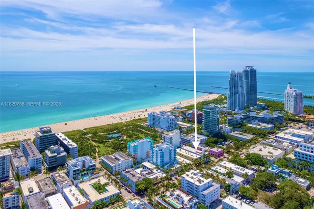 Commercial at 205 Collins Avenue, Miami Beach